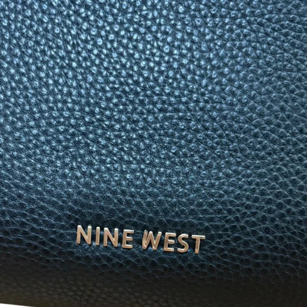 Nine West Brooklyn Jet Set Carryall Bag Black Pebbled Faux Leather Purse